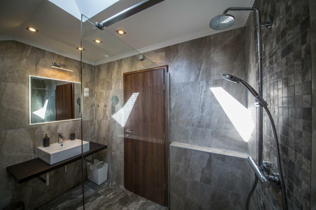 Apartments Tasha Мали-Лошинь Экстерьер фото